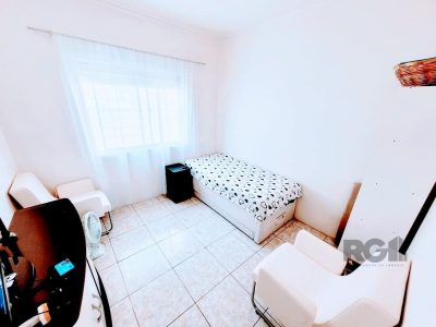 Apartamento à venda com 106m², 2 quartos, 1 vaga no bairro Azenha em Porto Alegre - Foto 4