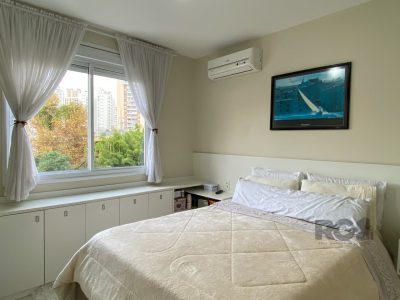 Apartamento à venda com 68m², 2 quartos, 1 suíte, 1 vaga no bairro Passo d'Areia em Porto Alegre - Foto 23