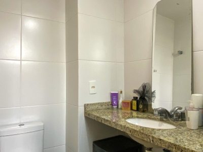 Apartamento à venda com 68m², 2 quartos, 1 suíte, 1 vaga no bairro Passo d'Areia em Porto Alegre - Foto 28