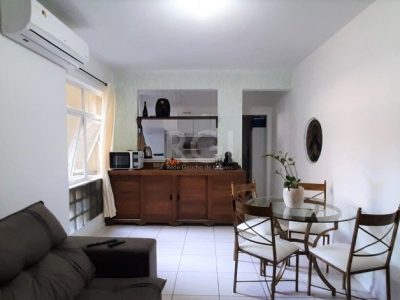 Apartamento à venda com 53m², 1 quarto no bairro Centro em Porto Alegre - Foto 3