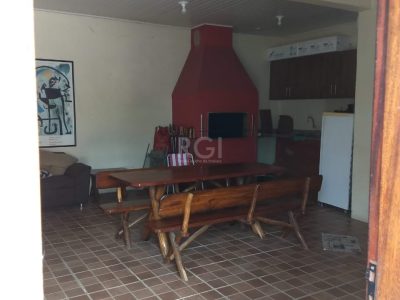 Casa à venda com 177m², 4 quartos, 1 suíte, 2 vagas no bairro Partenon em Porto Alegre - Foto 13