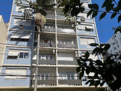 Apartamento à venda com 145m², 3 quartos no bairro Santana em Porto Alegre - Foto 2