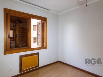 Apartamento à venda com 121m², 3 quartos, 1 suíte, 1 vaga no bairro Tristeza em Porto Alegre - Foto 30