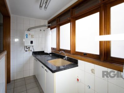 Apartamento à venda com 121m², 3 quartos, 1 suíte, 1 vaga no bairro Tristeza em Porto Alegre - Foto 10