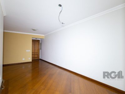 Apartamento à venda com 121m², 3 quartos, 1 suíte, 1 vaga no bairro Tristeza em Porto Alegre - Foto 13