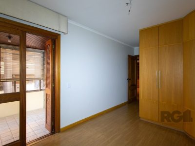 Apartamento à venda com 121m², 3 quartos, 1 suíte, 1 vaga no bairro Tristeza em Porto Alegre - Foto 24