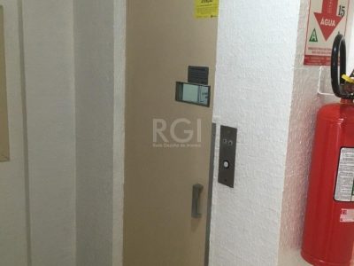 Apartamento à venda com 56m², 1 quarto no bairro Centro Histórico em Porto Alegre - Foto 4