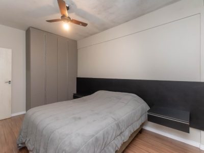 Apartamento à venda com 115m², 3 quartos, 1 suíte, 1 vaga no bairro Bom Fim em Porto Alegre - Foto 17