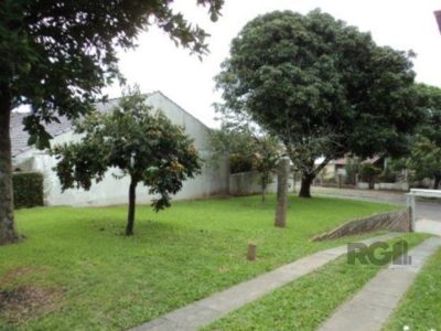 Casa à venda com 197m², 2 quartos, 2 vagas no bairro Glória em Porto Alegre - Foto 5