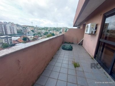 Conjunto/Sala à venda com 99m² no bairro Menino Deus em Porto Alegre - Foto 2