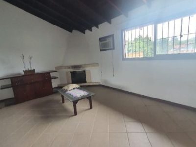 Casa à venda com 251m², 3 quartos, 1 suíte, 2 vagas no bairro Ipanema em Porto Alegre - Foto 21