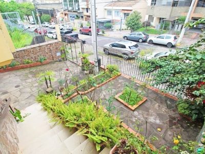 Casa à venda com 154m², 3 quartos, 2 vagas no bairro Passo d'Areia em Porto Alegre - Foto 3