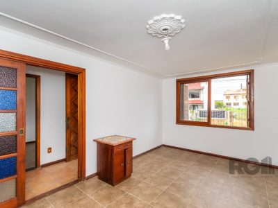 Casa à venda com 388m², 6 quartos, 1 suíte, 3 vagas no bairro Jardim Itu em Porto Alegre - Foto 14