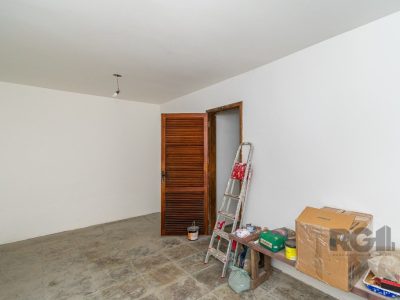 Casa à venda com 388m², 6 quartos, 1 suíte, 3 vagas no bairro Jardim Itu em Porto Alegre - Foto 80