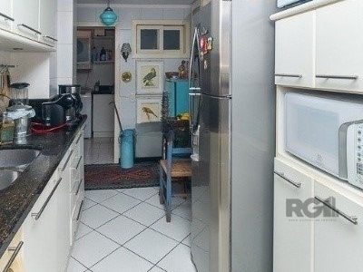 Apartamento à venda com 121m², 3 quartos, 1 suíte no bairro Moinhos de Vento em Porto Alegre - Foto 17