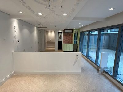 Conjunto/Sala à venda com 82m² no bairro Moinhos de Vento em Porto Alegre - Foto 2