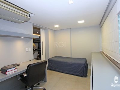 Cobertura à venda com 327m², 3 quartos, 3 suítes, 5 vagas no bairro Petrópolis em Porto Alegre - Foto 16