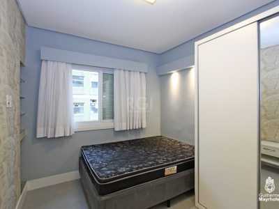 Cobertura à venda com 327m², 3 quartos, 3 suítes, 5 vagas no bairro Petrópolis em Porto Alegre - Foto 24