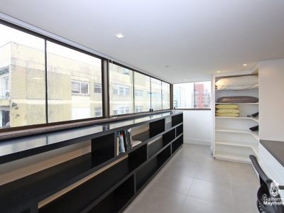 Cobertura à venda com 327m², 3 quartos, 3 suítes, 5 vagas no bairro Petrópolis em Porto Alegre - Foto 54