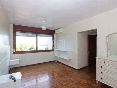 Apartamento à venda com 127m², 3 quartos, 1 suíte, 1 vaga no bairro Moinhos de Vento em Porto Alegre - Foto 20