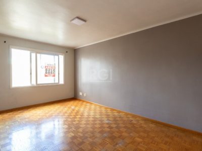 Apartamento à venda com 108m², 3 quartos, 1 suíte, 1 vaga no bairro Menino Deus em Porto Alegre - Foto 15