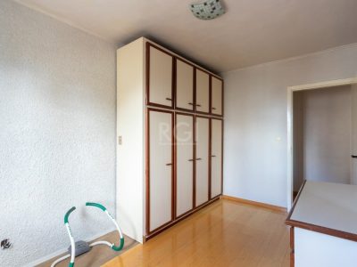 Apartamento à venda com 108m², 3 quartos, 1 suíte, 1 vaga no bairro Menino Deus em Porto Alegre - Foto 20