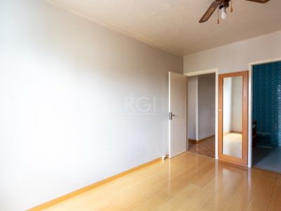 Apartamento à venda com 108m², 3 quartos, 1 suíte, 1 vaga no bairro Menino Deus em Porto Alegre - Foto 24