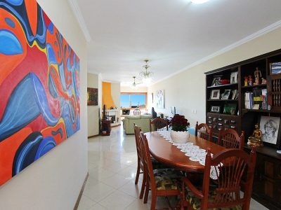 Apartamento à venda com 119m², 3 quartos, 1 suíte, 2 vagas no bairro Higienópolis em Porto Alegre - Foto 3