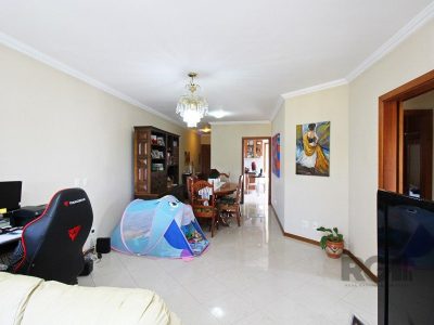 Apartamento à venda com 119m², 3 quartos, 1 suíte, 2 vagas no bairro Higienópolis em Porto Alegre - Foto 12