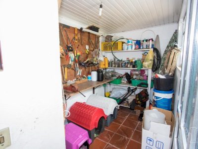 Casa à venda com 416m², 4 quartos, 1 suíte, 5 vagas no bairro Tristeza em Porto Alegre - Foto 26