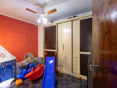 Casa à venda com 200m², 3 quartos, 3 vagas no bairro Tristeza em Porto Alegre - Foto 12