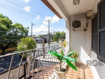 Casa à venda com 200m², 3 quartos, 3 vagas no bairro Tristeza em Porto Alegre - Foto 22