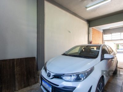 Casa à venda com 200m², 3 quartos, 3 vagas no bairro Tristeza em Porto Alegre - Foto 41