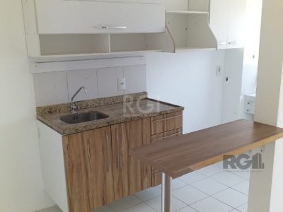 Apartamento à venda com 50m², 2 quartos, 1 vaga no bairro Tristeza em Porto Alegre - Foto 3