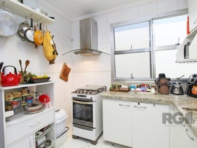 Cobertura à venda com 134m², 3 quartos, 1 suíte, 2 vagas no bairro Santana em Porto Alegre - Foto 14