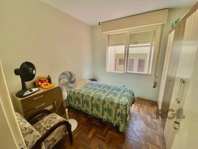 Apartamento à venda com 88m², 3 quartos, 1 vaga no bairro Menino Deus em Porto Alegre - Foto 10