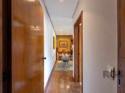 Apartamento à venda com 114m², 3 quartos, 1 suíte, 2 vagas no bairro Tristeza em Porto Alegre - Foto 8