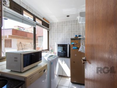 Apartamento à venda com 114m², 3 quartos, 1 suíte, 2 vagas no bairro Tristeza em Porto Alegre - Foto 12