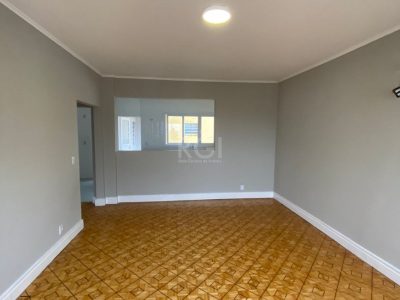 Apartamento à venda com 122m², 3 quartos, 1 suíte, 1 vaga no bairro Independência em Porto Alegre - Foto 5