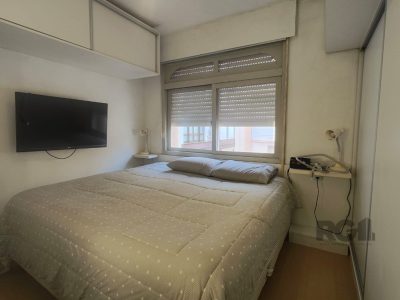 Apartamento à venda com 57m², 1 quarto, 1 vaga no bairro Petrópolis em Porto Alegre - Foto 2