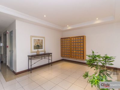 Apartamento à venda com 87m², 3 quartos, 1 suíte, 1 vaga no bairro Passo d'Areia em Porto Alegre - Foto 19