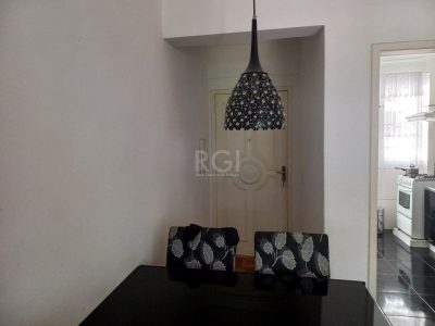 Apartamento à venda com 61m², 2 quartos, 1 vaga no bairro Jardim Botânico em Porto Alegre - Foto 5