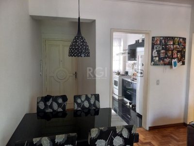 Apartamento à venda com 61m², 2 quartos, 1 vaga no bairro Jardim Botânico em Porto Alegre - Foto 3