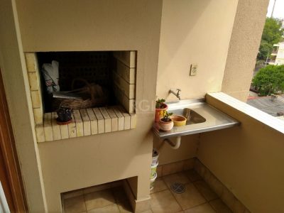 Apartamento à venda com 69m², 2 quartos, 1 vaga no bairro Passo d'Areia em Porto Alegre - Foto 5