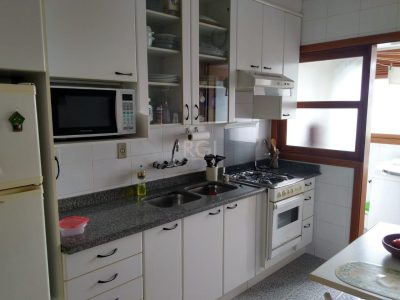 Apartamento à venda com 69m², 2 quartos, 1 vaga no bairro Passo d'Areia em Porto Alegre - Foto 9