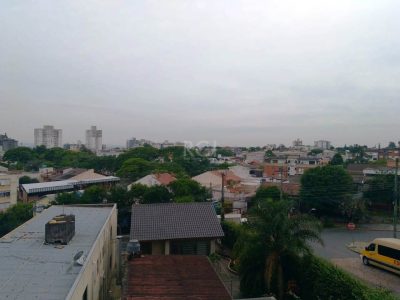 Apartamento à venda com 69m², 2 quartos, 1 vaga no bairro Passo d'Areia em Porto Alegre - Foto 2