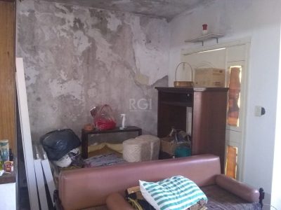 Casa à venda com 250m², 2 quartos, 1 suíte, 2 vagas no bairro Ipanema em Porto Alegre - Foto 7