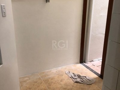 Apartamento à venda com 77m², 3 quartos no bairro Petrópolis em Porto Alegre - Foto 7