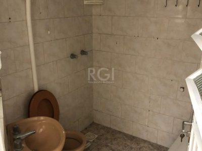 Apartamento à venda com 77m², 3 quartos no bairro Petrópolis em Porto Alegre - Foto 10