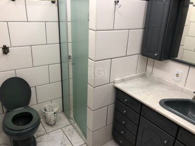 Apartamento à venda com 77m², 3 quartos no bairro Petrópolis em Porto Alegre - Foto 18